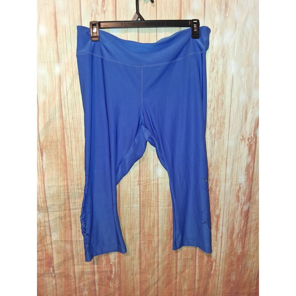 Maurices In Motion Blue Pull-on Capri Leggings Sz 2